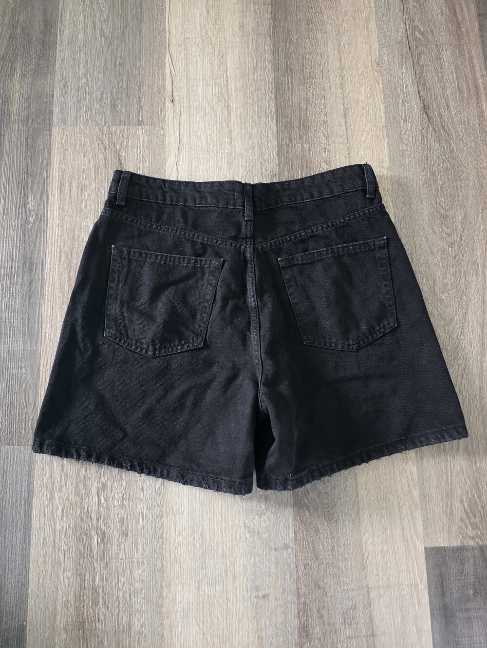 Zara Women's Black High-Rise Denim Shorts Size 12